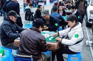 火锅吃瓜两不误,畅享美味与休闲的双重盛宴