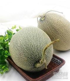 吃哈密瓜不能和什么吃,揭秘不能与哪些食物同食