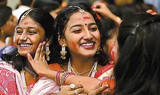 诡异栾青溪吃瓜,揭秘神秘吃瓜事件背后的真相