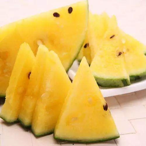 四个地点吃瓜,探寻各地特色美食之旅